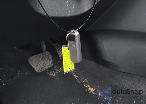 2013 Mazda Mazda3 I Touring из США, поврежденный, VIN JM1BL1V76D1820238